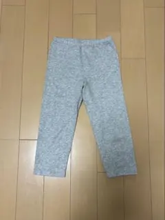 ユニクロ　レギンス　130cm ライトグレー