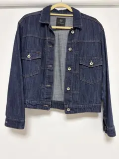 Item thumbnail for item 181fe800-1de0-4627-8664-0c610b4faa75