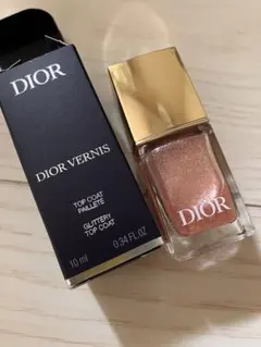 DIOR 限定色ネイルカラーのサムネイル
