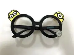 ミニオンデザインの丸型メガネ