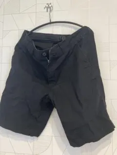 H&M ブラック ショートパンツ US32