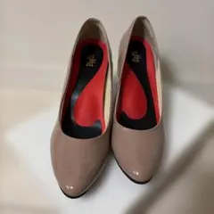 KIBERA ベージュパンプス　23㎝