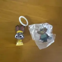ズートピア　めじるしチャーム　ジュディ　ニブルズ