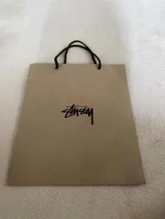 STUSSY ステューシー 紙袋 ショッパー プレゼント用 - メルカリ