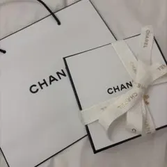 CHANEL　ギフトボックス