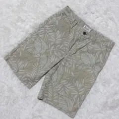 【c8014】UNIQLO ハーフパンツ　総柄　ベージュ