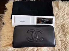 CHANEL デカココ キャビアスキン ラウンドファスナー 長財布