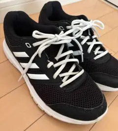 adidas アディダス シューズ 運動靴 ブラック/ホワイト 24cm