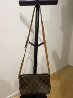 Louis Vuitton モノグラム ショルダーバッグヴィンテージ