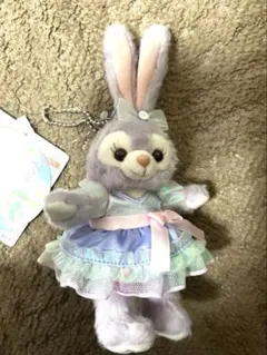 ダッフィーフレンズ20周年 ステラルー ぬいぐるみバッジ カラフルパピ