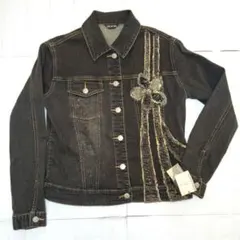 Item thumbnail for item b28d3482-2a89-4f00-9ddc-69044a364718