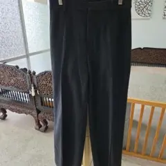 ダークグレー ワイドパンツ