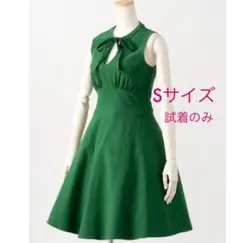 ピンナップクローゼット　オープンハートワンピース　Pinup Closet