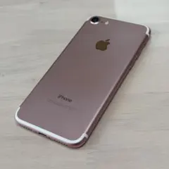 iPhone7 32GB バッテリー容量:84% SIMフリー 付属品有