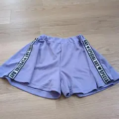パープル ショートパンツ　130cm
