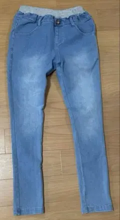 キッズ　150 長ズボン　ライトブルー　デニムパンツ