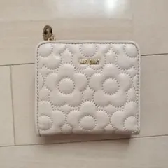 MARY QUANT フラワーパターン 二つ折り財布 ベージュ