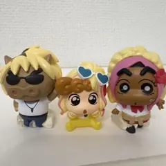 ギャルなクレヨンしんちゃん　ガチャ　しんのすけ　シロ　３点セット
