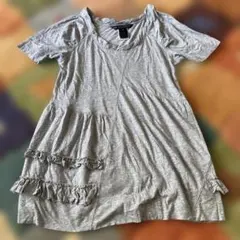 美品MARC BY MARC JACOBS フリル 半袖Tシャツ グレー XSのサムネイル