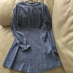 ZARA 花柄　長袖ワンピース 10歳 140cm ブルー