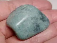 糸魚川253 翡翠 66g ヒスイ 原石 鑑賞石 自然石 誕生石 鉱物 鉱石 糸魚川253 翡翠 66g ヒスイ 原石 鑑賞石 自然石 誕生石 鉱物 鉱石
