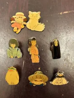 ジブリ　ピンバッチ　千と千尋の神隠し　トトロ