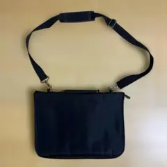 教場　黒いナイロンショルダーバッグ