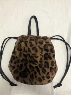 ヒョウ柄ファーバッグ
