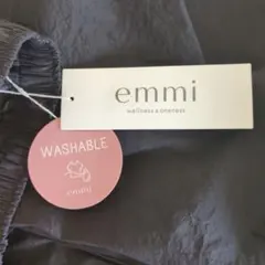 emmi ランダムタックナイロンワークパンツ ブラックのサムネイル