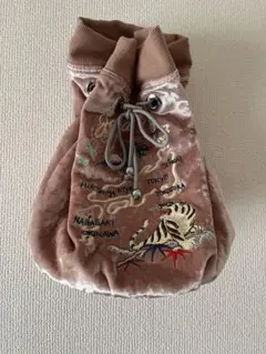 キャセリーニ スカジャン風 虎刺繍 巾着型 リュック ピンクのサムネイル