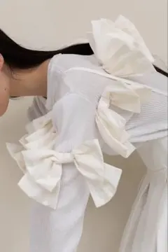 kanako tamura サテンリボンカチューシャ 白 - メルカリ