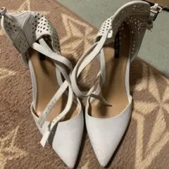 FOREVER 21 ホワイト ストラップパンプス