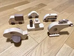 JAL 木製 知育玩具 飛行機 整備車両 セット - メルカリ
