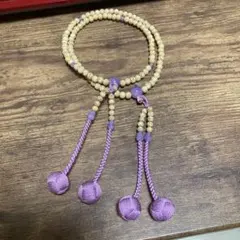 【中古】レディース・数珠・木製数珠 ベージュと紫の装飾