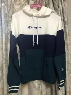 プルオーバー パーカー チャンピオン Champion レディース