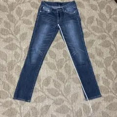 [美品] ダークブルー スリムフィット デニムパンツ M