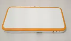 Newニンテンドー2DS LL ホワイト×オレンジ