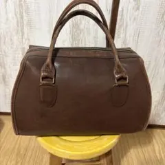 ✨エンポリオ アルマーニ ミニボストン バッグ ロゴ オールレザー 
