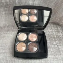シャネル　4色アイシャドウパレット　レ キャトル オンブル　79 スパイシーズ