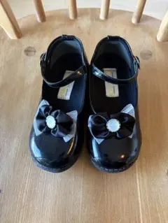 ブラック エナメル フォーマルシューズ　入卒園