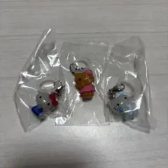 ハローキティ　めじるしチャーム