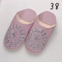 Item thumbnail for item 14692922-661b-4fef-a7ca-78a9e4586820