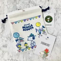 【スヌーピーPEANUTS】ビーグル・スカウトコミック50周年巾着袋　ブローチ