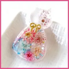 No.2740ハンドメイド　レジンヘアゴム　ドライフラワー　猫ちゃん No.2768ハンドメイド レジンヘアゴム ドライフラワー 猫ちゃん - メルカリ