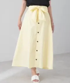 リボン付きイエローフレアスカート