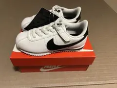 新品　16.5センチ　NIKE コルテッツ　イージーオン　キッズスニーカー
