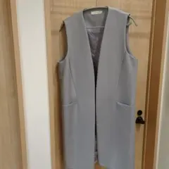 グレー ノースリーブ オープンフロントベスト