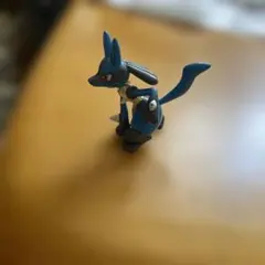 ポケモン　モンコレ　ルカリオ　フィギュア