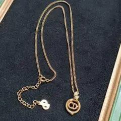 Item thumbnail for item e84d3fce-936a-449f-b76a-e67365723cb4