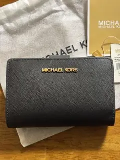 【新品タグ付】MICHAEL KORS 二つ折り財布 ブラック